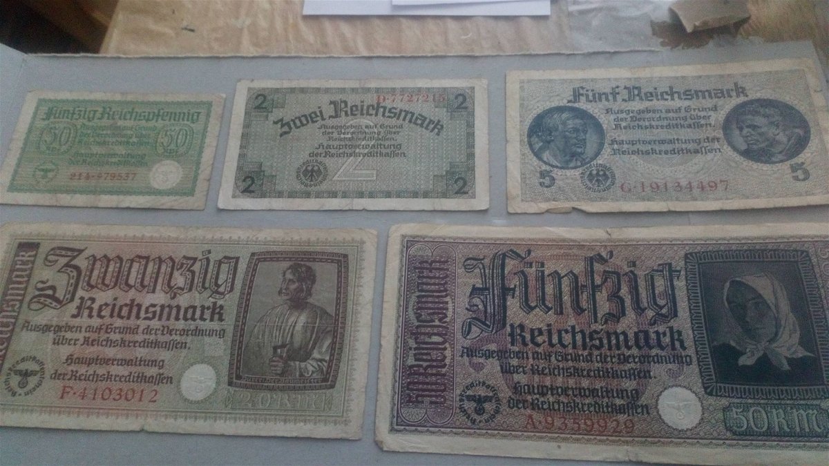Newbie-Introduction---Seeking-Advice-For-Third-Reich-/-WW2-Collection