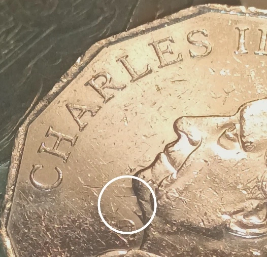 2024-50c-Die-Clash-Under-Chin?