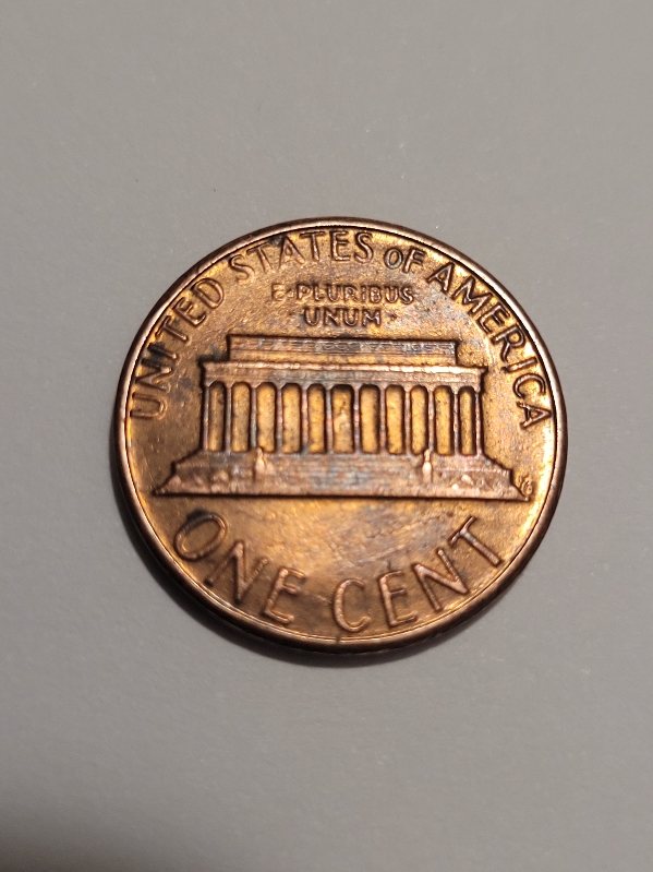 1982-D-Small-Date-Lincoln-Memorial-Cent-WDDO-001?