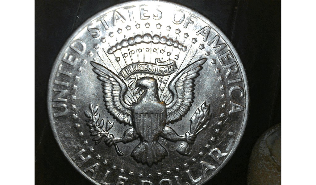 1979-Kennedy-Half-Dollar-Weighs-10.83-SBA-Stock?