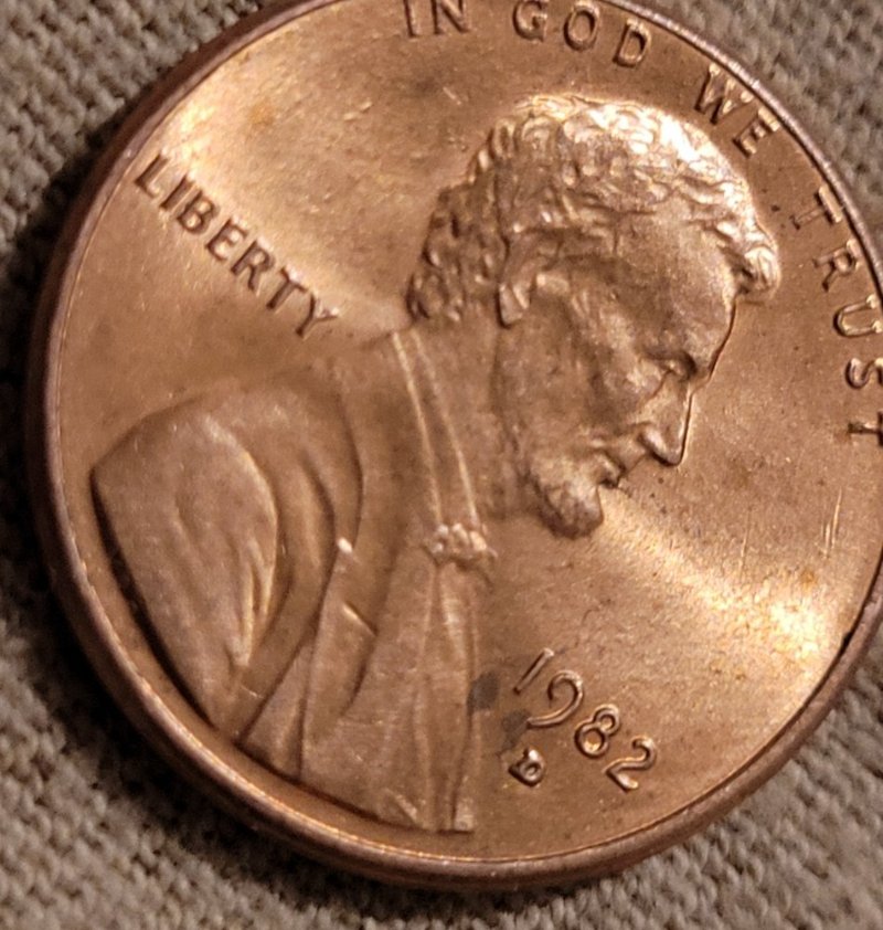 1982-D-Small-Date-Lincoln-Cent-Error