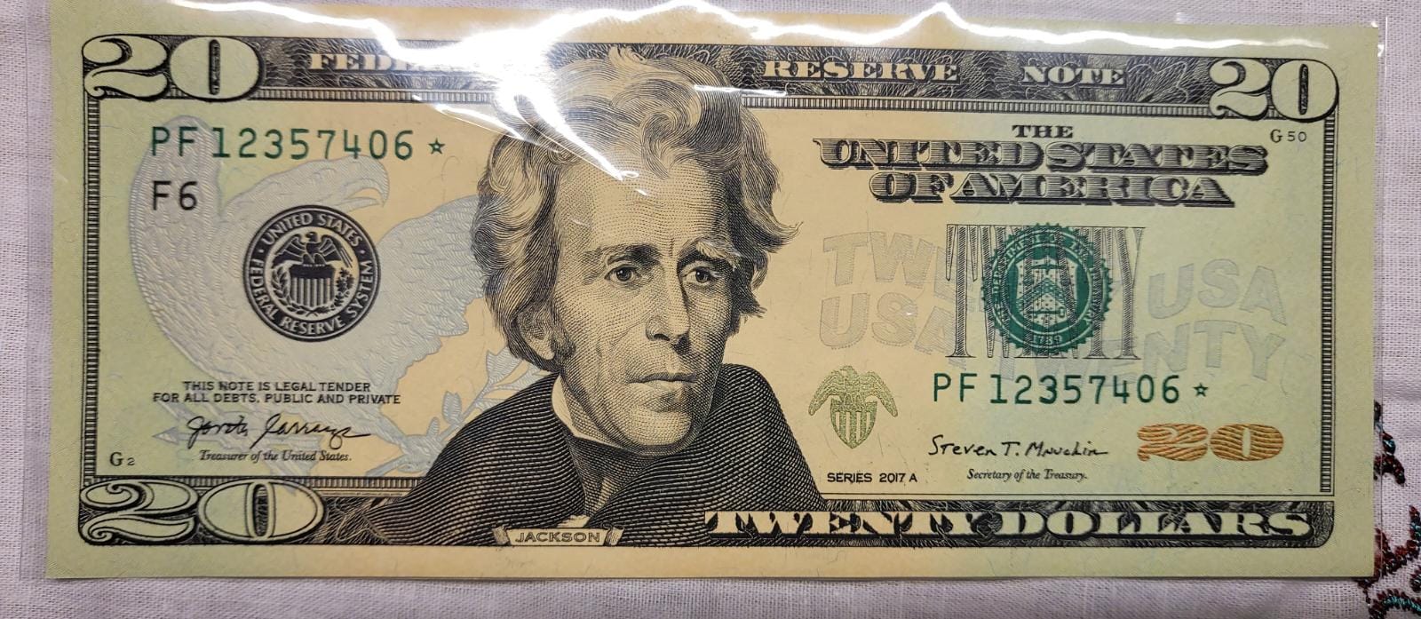 Ladder-Serial-Number-Star-$20-Note.-12357406☆