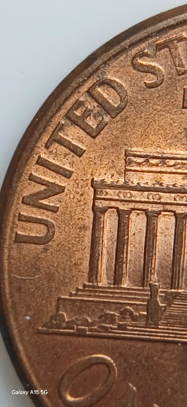 Lincoln-Cent-Year-2000-Grease-Strike-Or-Worn.