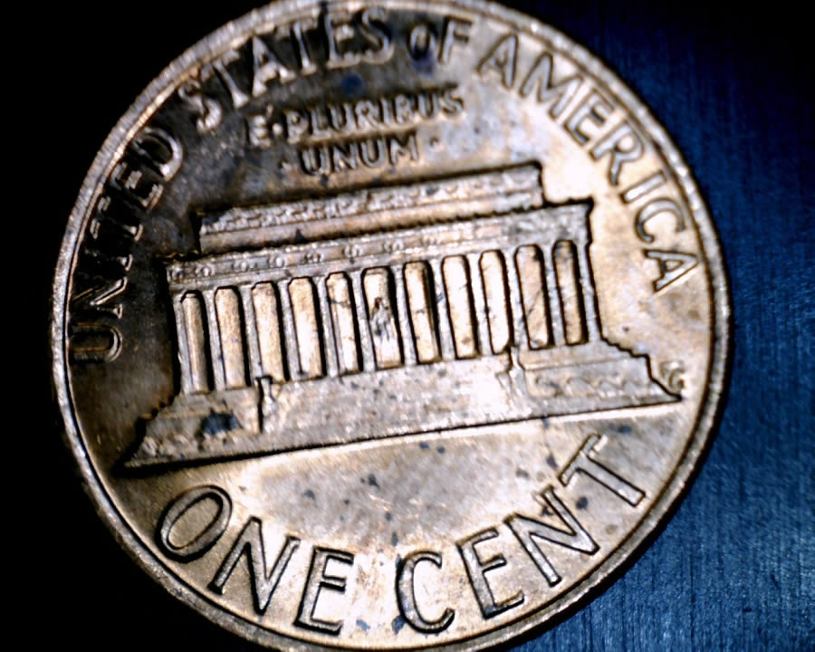 1978-P-Cent-Missing-Piece-Of-Memorial-Roof
