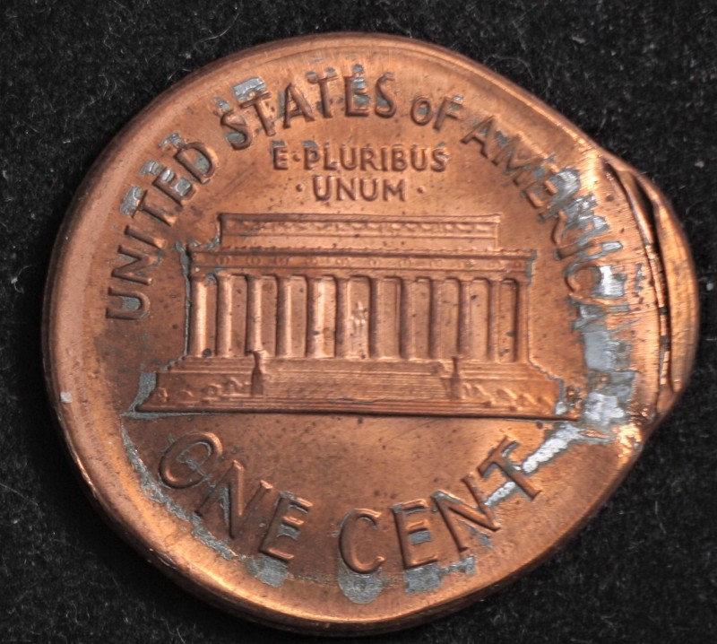 198?-Lincoln-Memorial-Cent---Broadstrike-With-Indent?