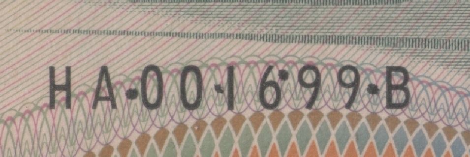 Dots-In-Serial-On-Japan-104B-2000-2000-Yen