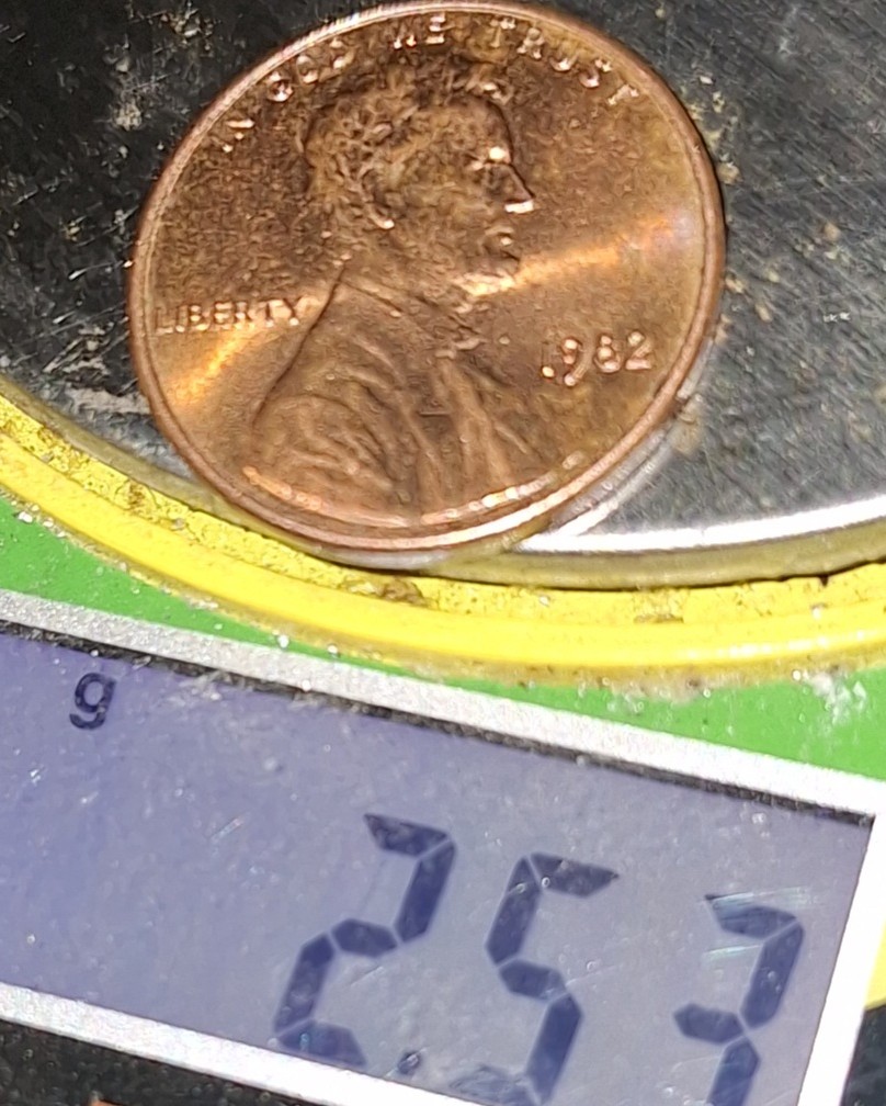 Confused-On-1982-Penny-Weight