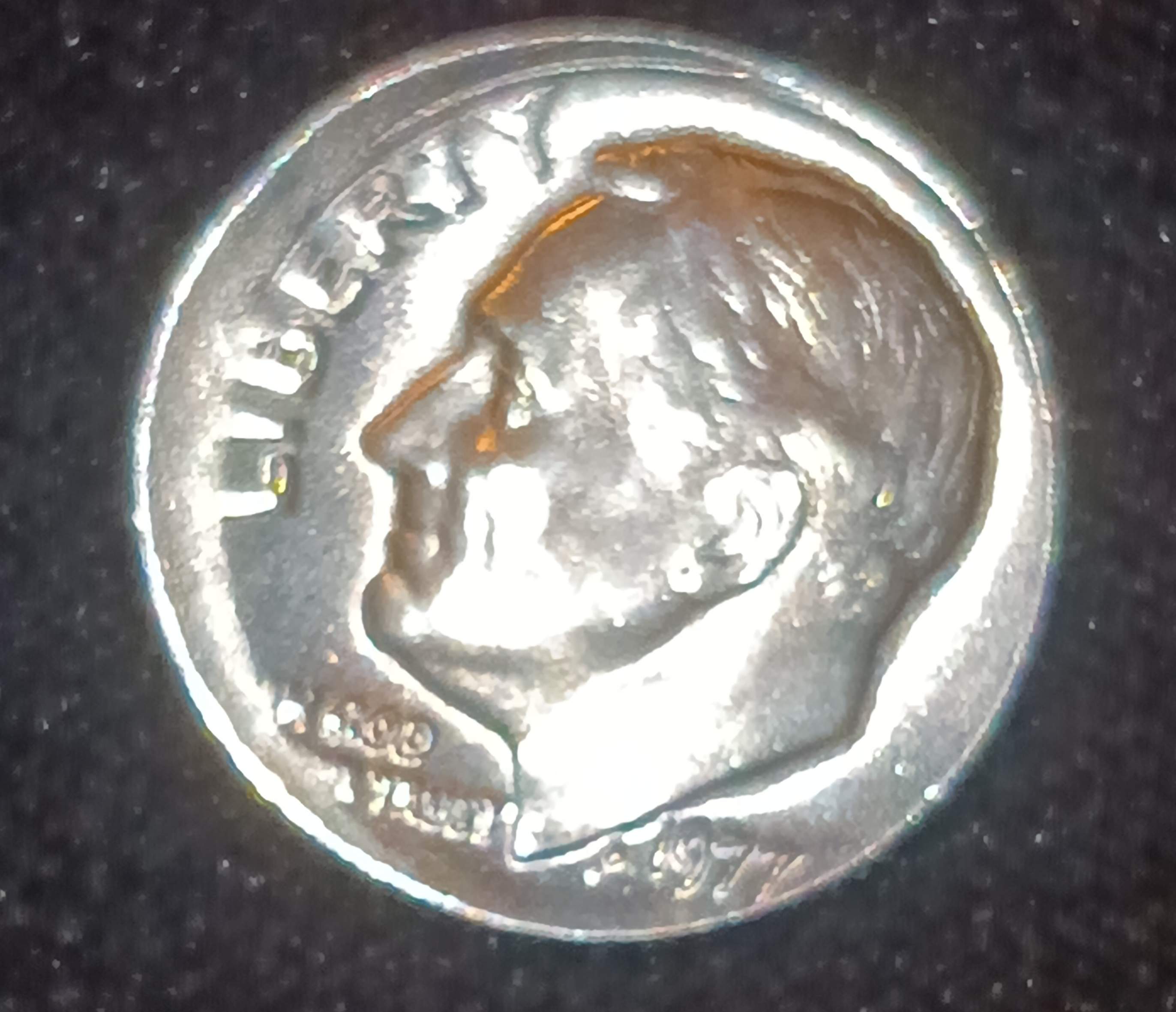 Is-This-1977-Roosevelt-Dime-Broadstruck?