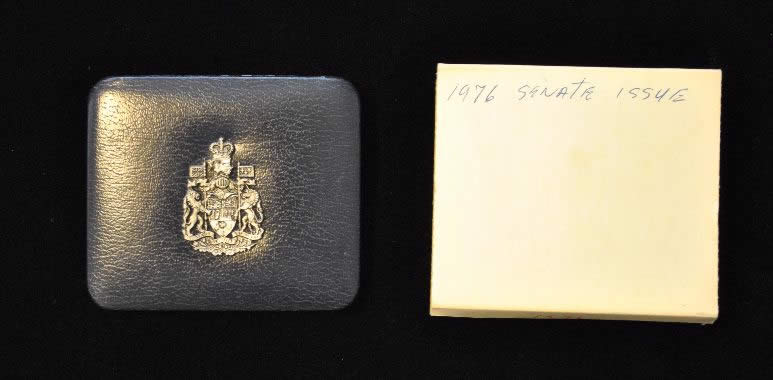 1976-Library-Of-Parliament-Silver-Dollar-With-VIP-Case