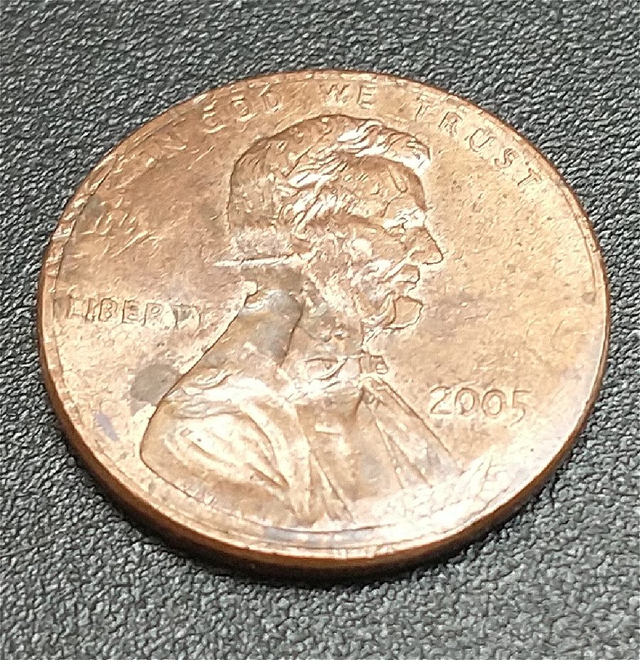 2005-Lincoln-Cent-Multiple-Major-Errors.-Double-Die-Clash?