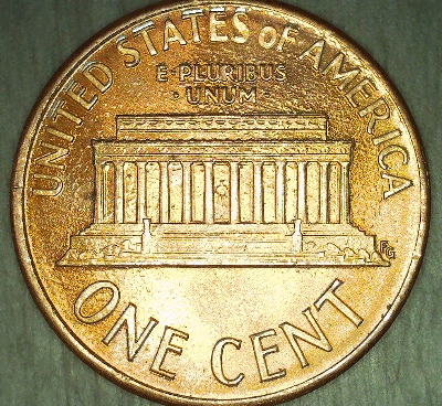 1989-D-LMC-Something-Going-On-At-Top-Of-Bay-9