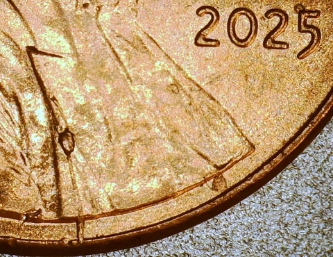 CRH-Bank-Box-Of-Pennies-/-The-Second-25-Rolls