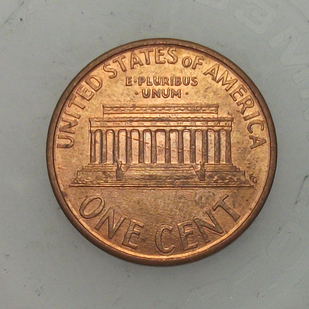 1993-D-Memorial-Cent-Looks-To-Be-EDS-But-What-Is-Going-On-With-This-Example?-Is-It-Worth-Keeping?
