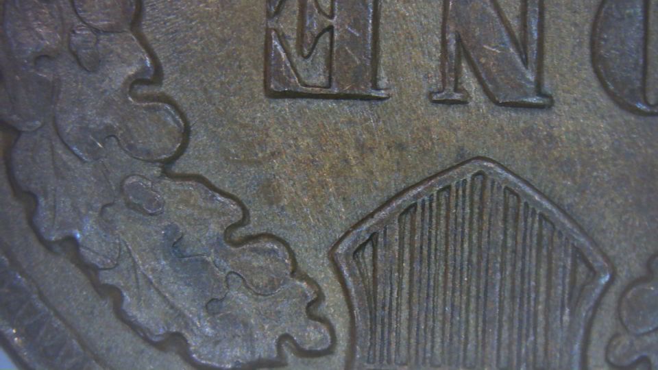 1901-IHC-Pulled-From-EF-Au-Roll-Odd-Looking?