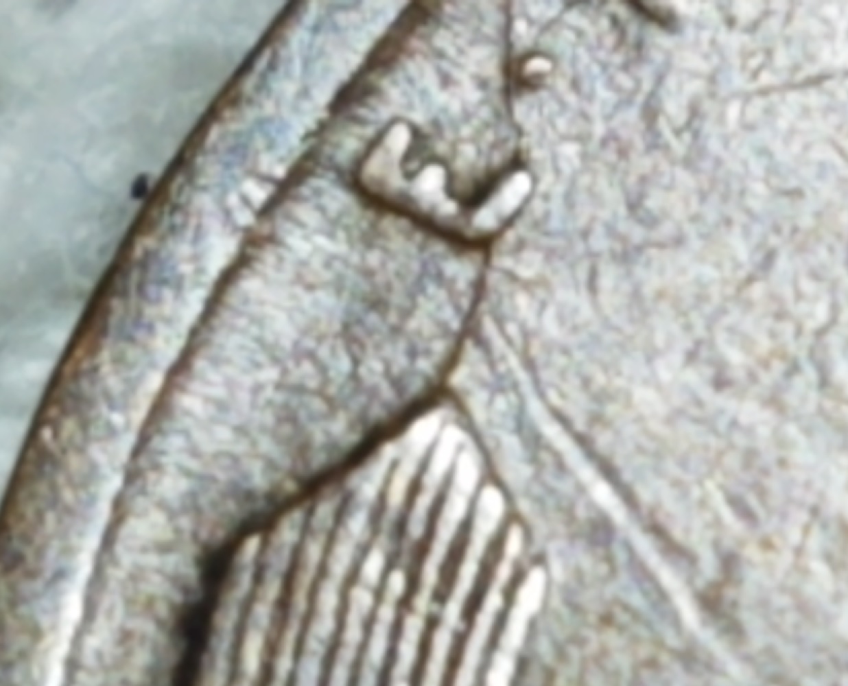 1909-Lincoln-Cent-With-A-Raised-Metal-Bridge-Connecting-Wheat-To-Rim