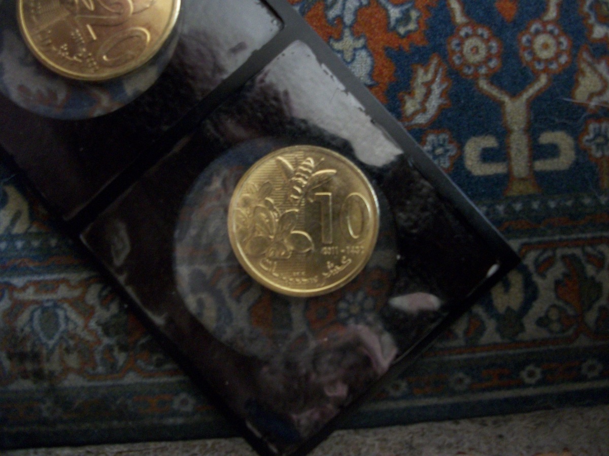 Post-Your-Coins-Depicting-Insects
