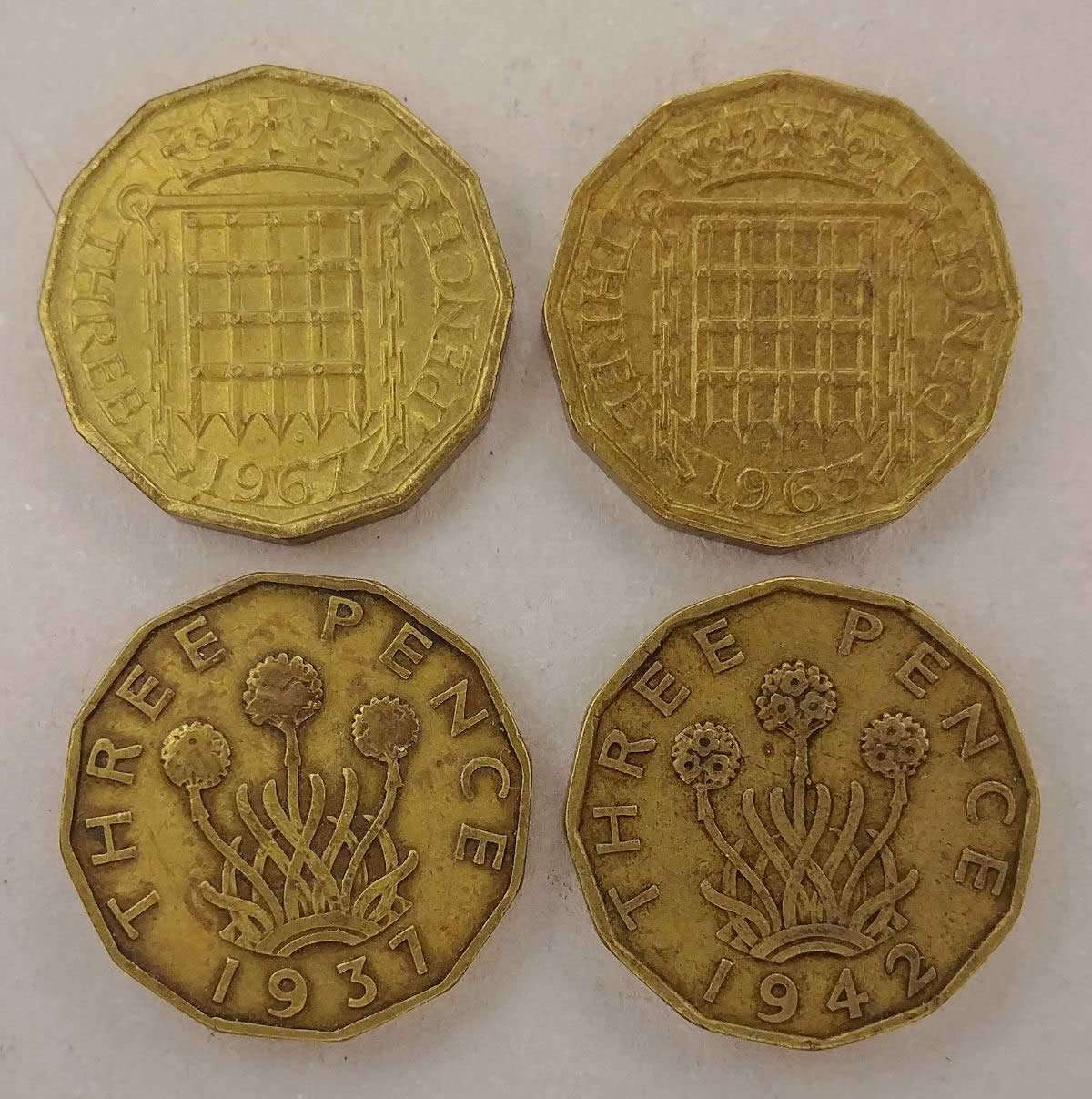 Show-Your-Coins-With-Different-Edges