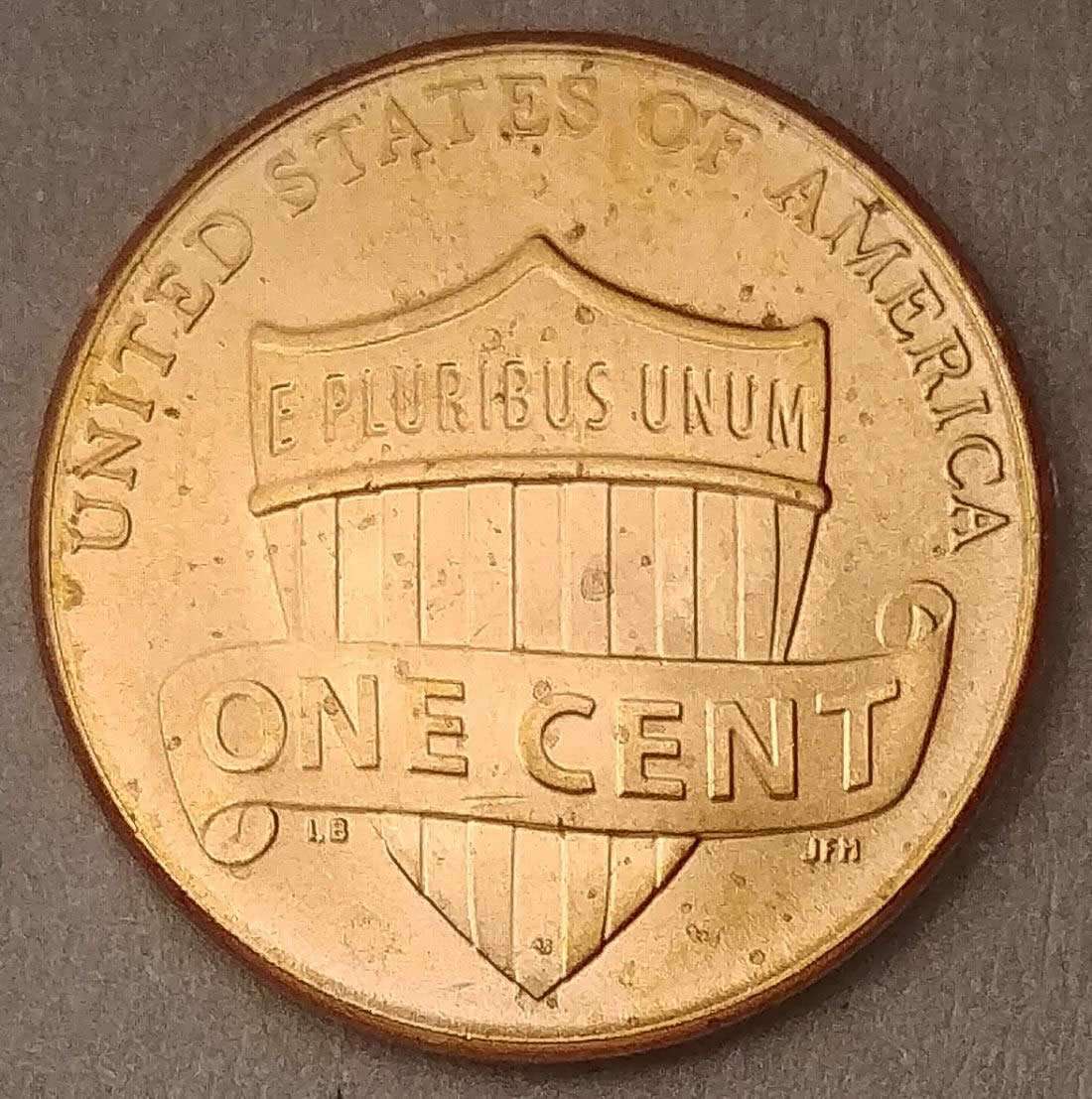 Post-A-Coin-Or-Medal-With-A-Die-Crack!