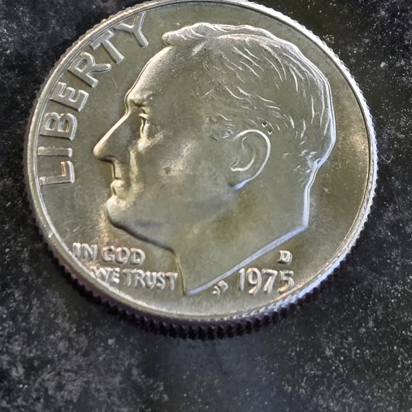 1975-D-Dime-DDO-Or-Machine-Doubling?