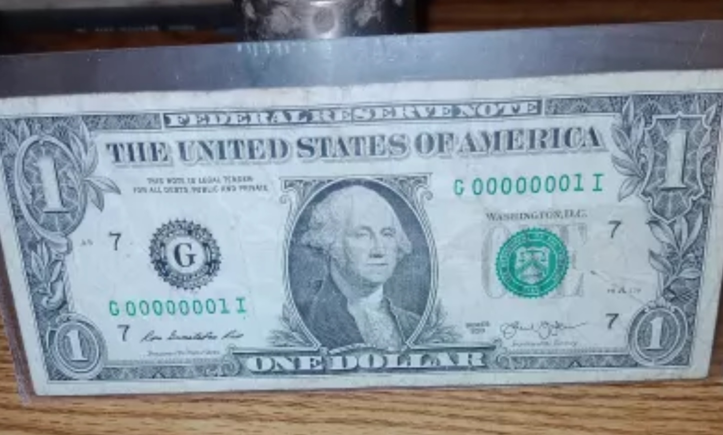 Man-Gets-$1-Bill-From-Vending-Machine,-Notices-Something-Very-Unusual
