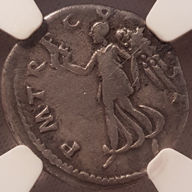 Denarius-Trajan-Weird-Surface