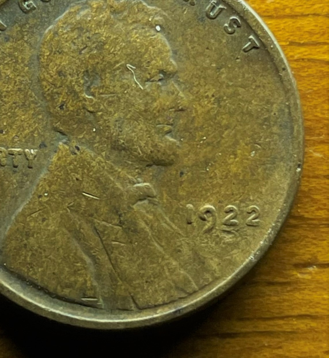 1922-LWC,-Good-Markings-But-For-Suspicious-Area-Under-The-Date,-D-Or-No-D?