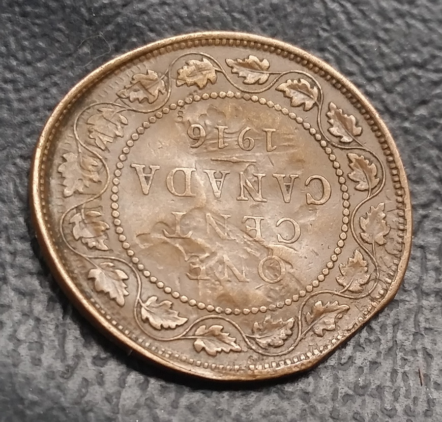 A-Unique-1916-Canada-One-Cent---Any-Ideas-What-Happened-Here-?