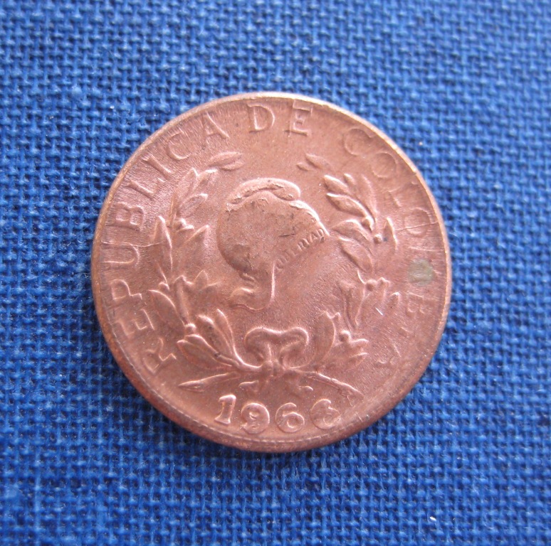 Post-A-Coin-Or-Medal-With-A-Die-Crack!