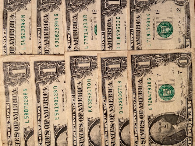 Bleeding-Ink-In-The-Upper-Right-Serial-Number