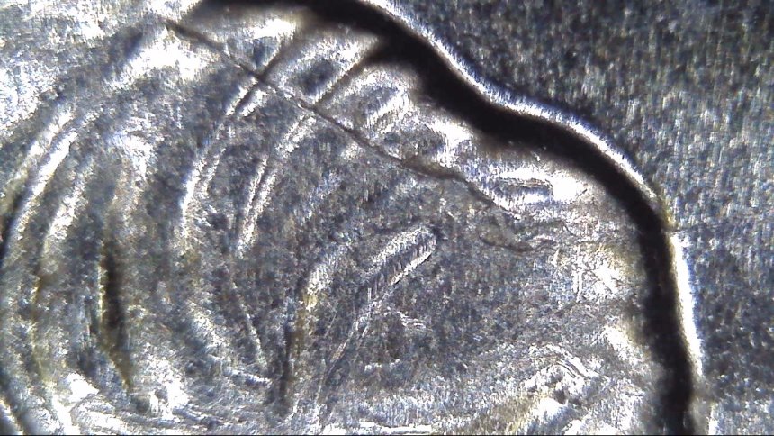 2019-D-Lowell-Quarter-Die-Crack?