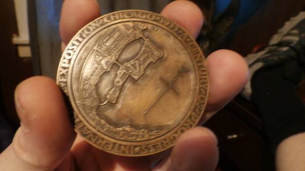 FB-Banned-This-1933-Chicago-Worlds-Fair-Bronze,-Took-My-Ad-Down.