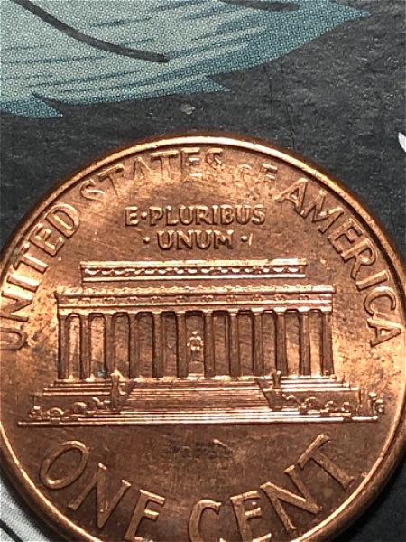 Are-This-Considered-As-Die-Crack?-I-Found-Two-Pennies-1993-And-2004