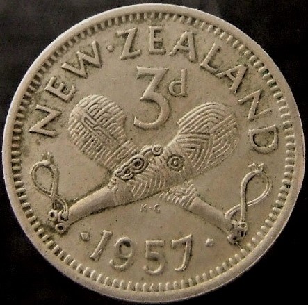 1947-NZ-Threepence-Die-Crack-Below-Left-Patu