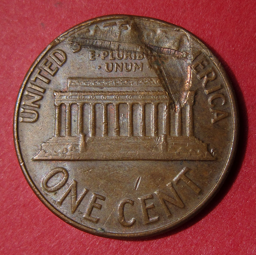 1959-Lincoln-Memorial-Cent-Error-Or-What?--Calling-The-Error-Folks...