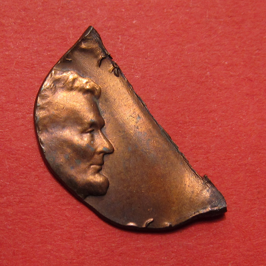 196x-Lincoln-Memorial-Cent-Mint-Error---Struck-On-Fragment-0.58g