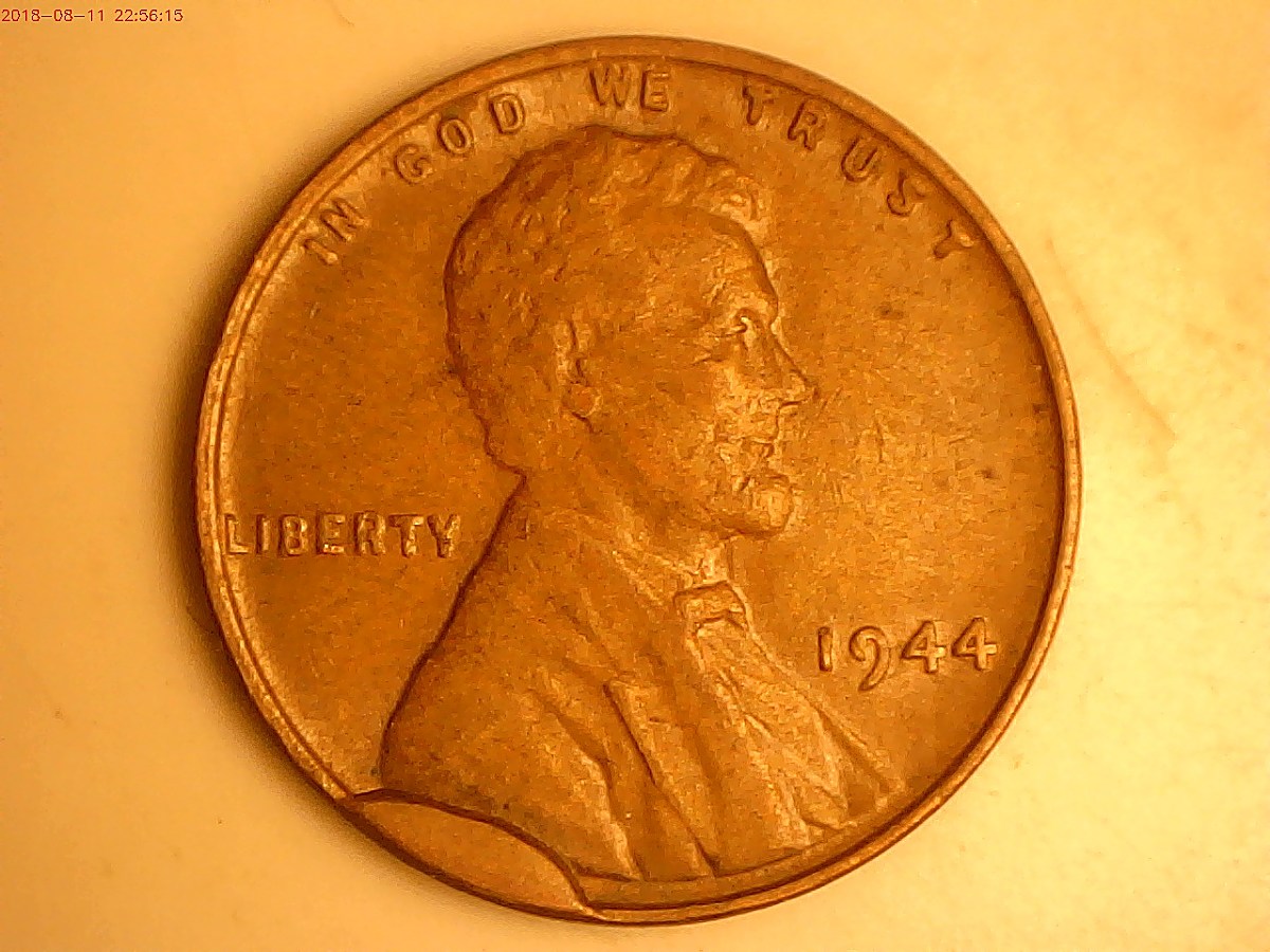 1989-And-1944-Lincolns-With-Cuds