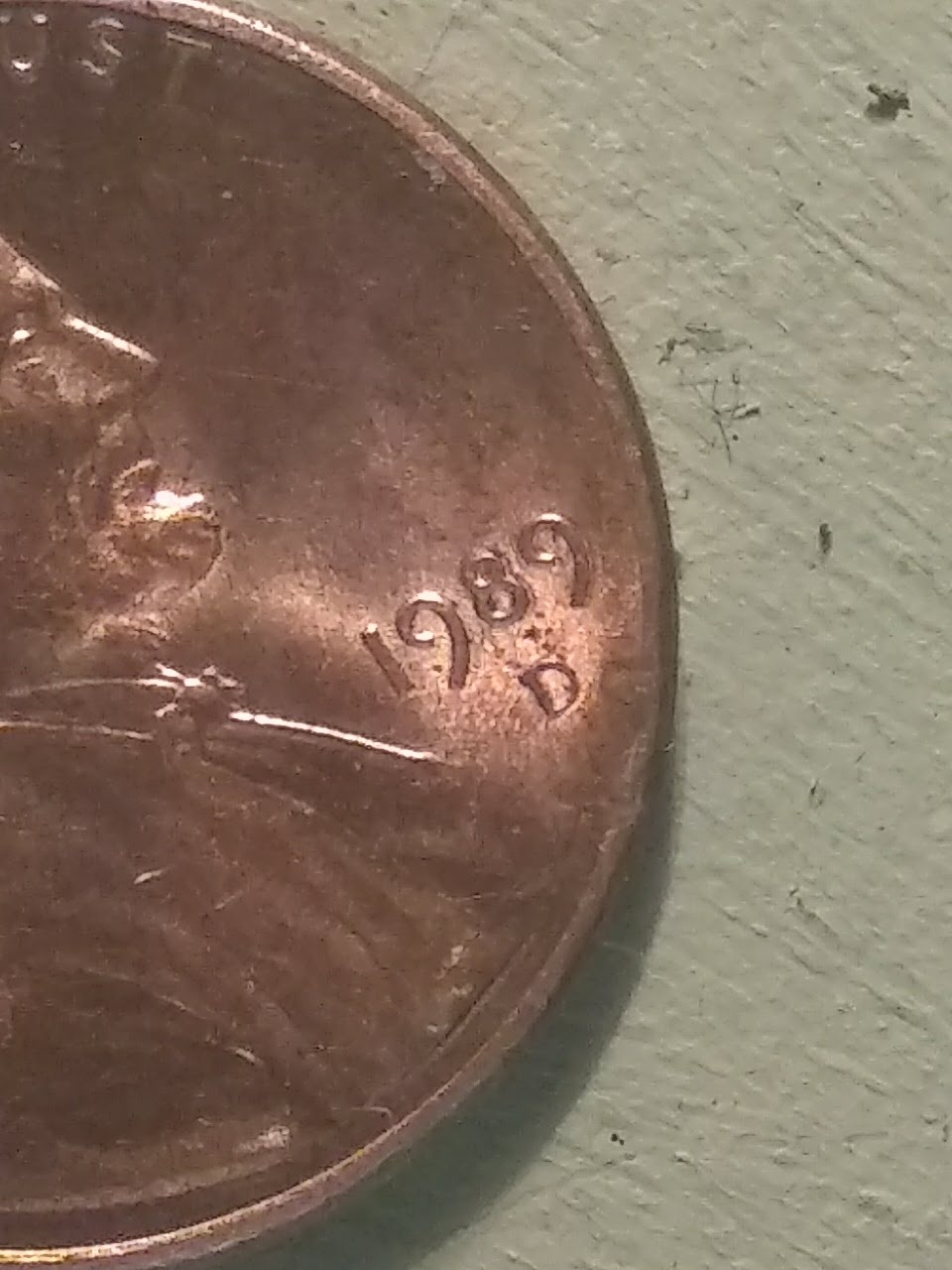 The-8-On-This-Cent-Looks-Wierd-Need-Another-Opinion