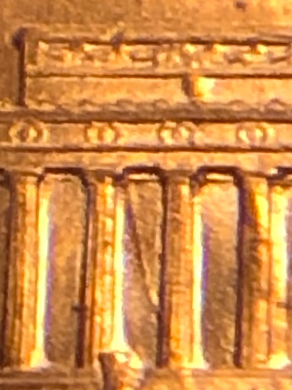 1989-LMC:-DDO-With-Extra-Column-In-The-3RD-Memorial-Bay?