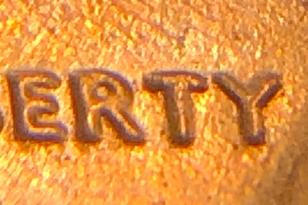 1982-Ldz-Penny:-Seeing-Some-Hub-Doubling-On-Both-Obverse-And-Reverse...