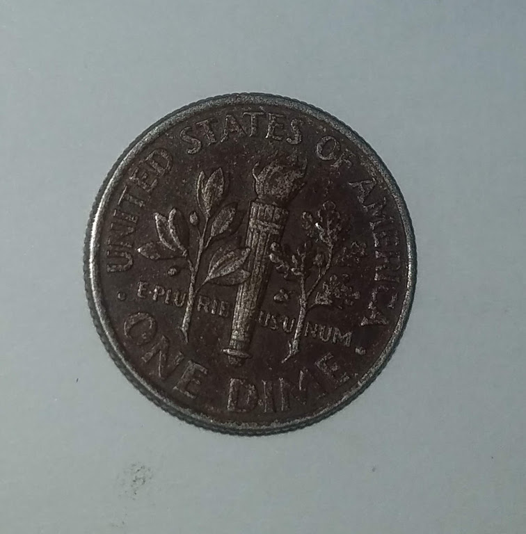 2004-D--Dime--Brown-Coloring?-Is-This-A-Type-Of-Error?
