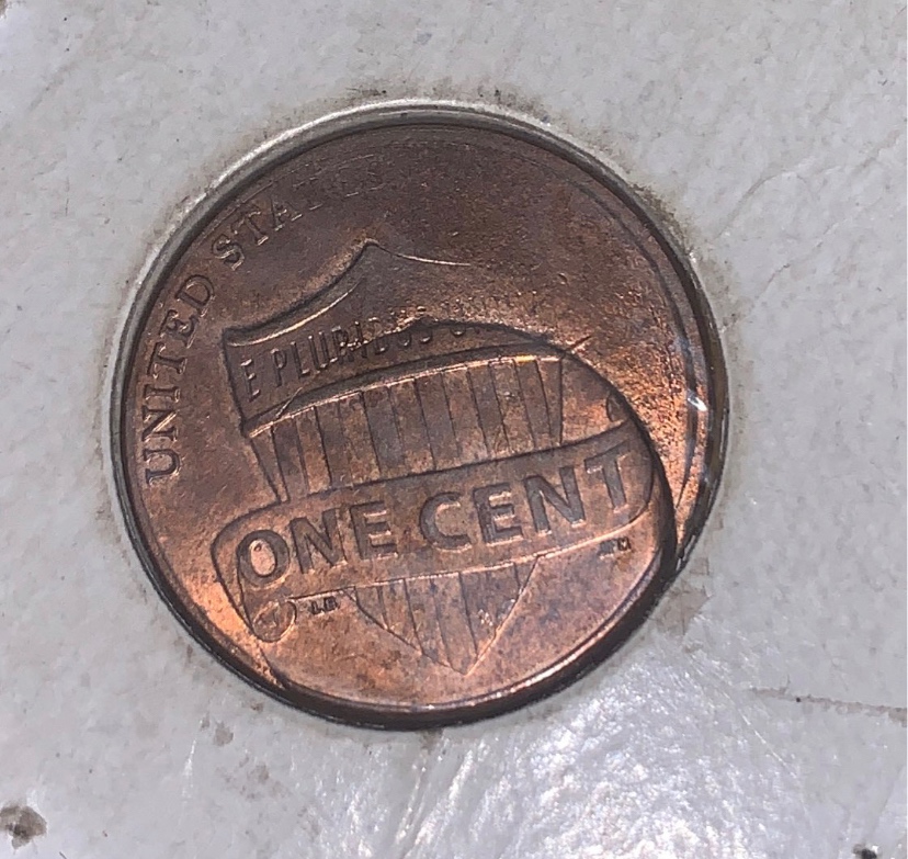 2015-D-Lincoln-Shield-Error-Penny.-What-Kind-Of-Error-Is-This-Can't-Find-Anything-Like-It?