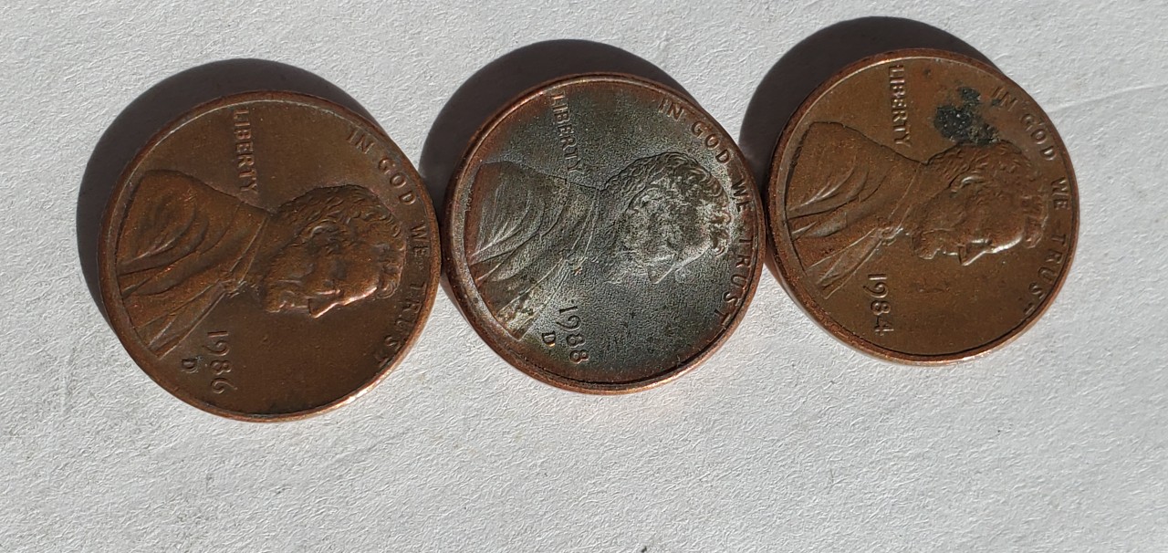 1988-D-Lincoln-Memorial-Cent---Odd-Looking-Color-For-A-Penny