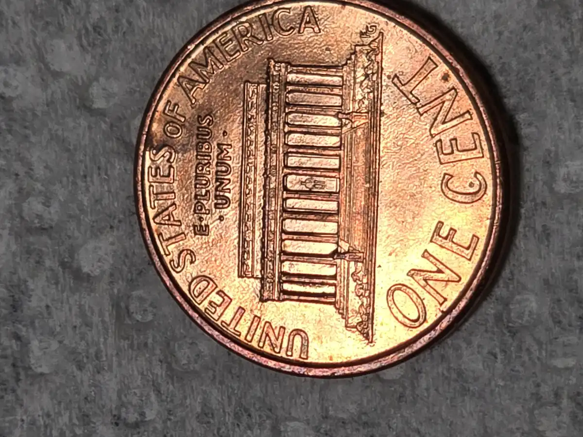 Penny-Date-Is-1995-Extra-V-Possibly?