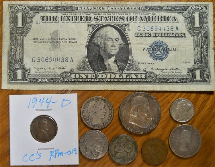 My-1000-Post-Giveaway.