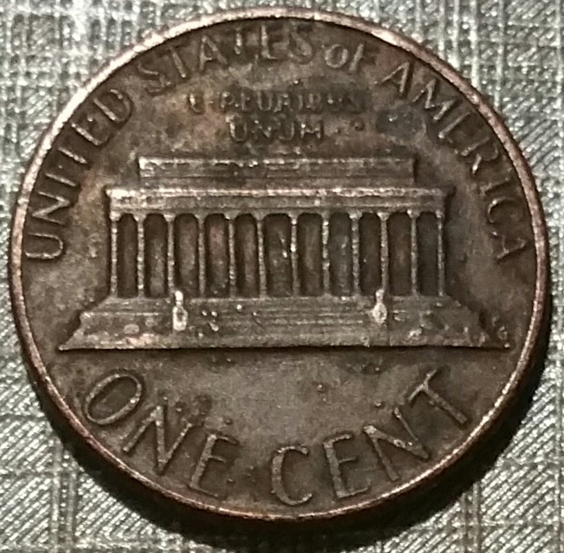 1984-D-LMC-With-Dots-Everywhere.-Some-Look-Like-Die-Chips?