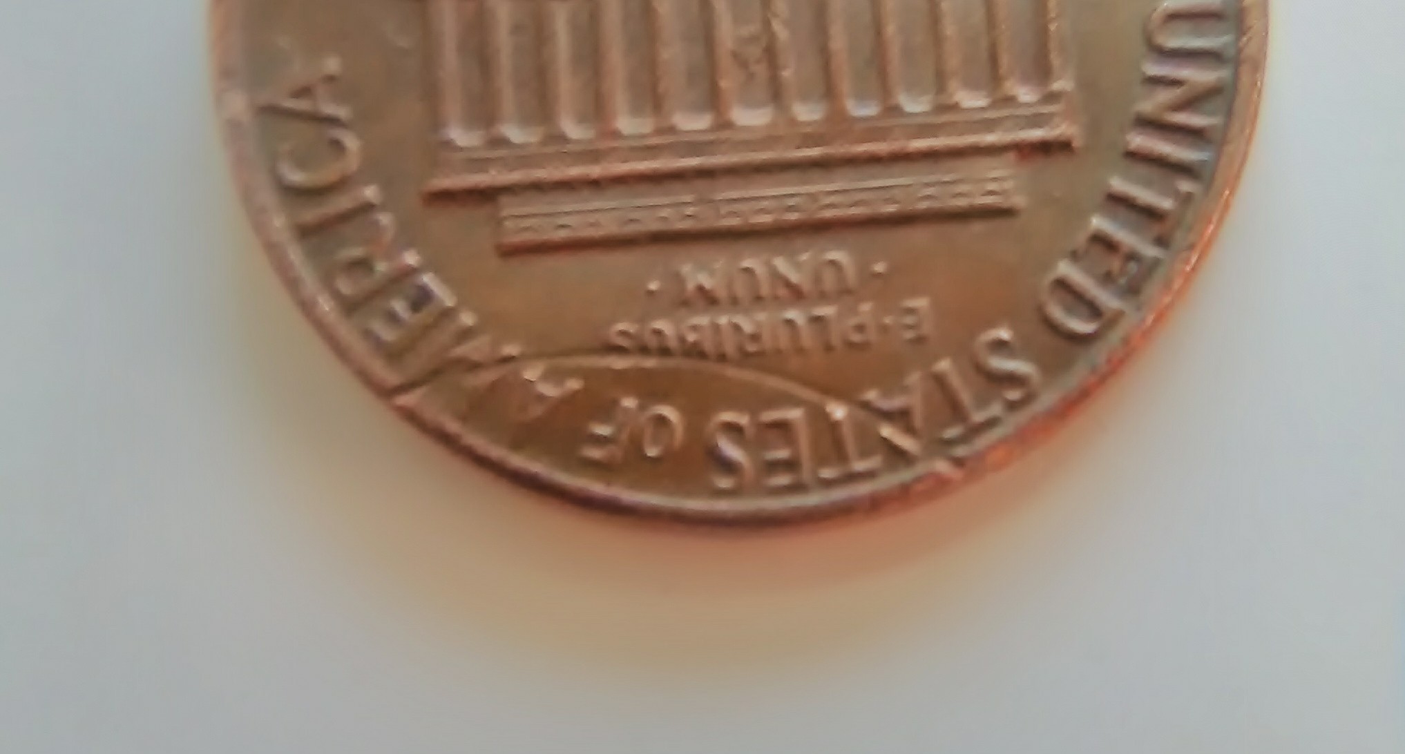 1973-S-Lincoln-Memorial-Cent-With-Strike-Through-On-Reverse