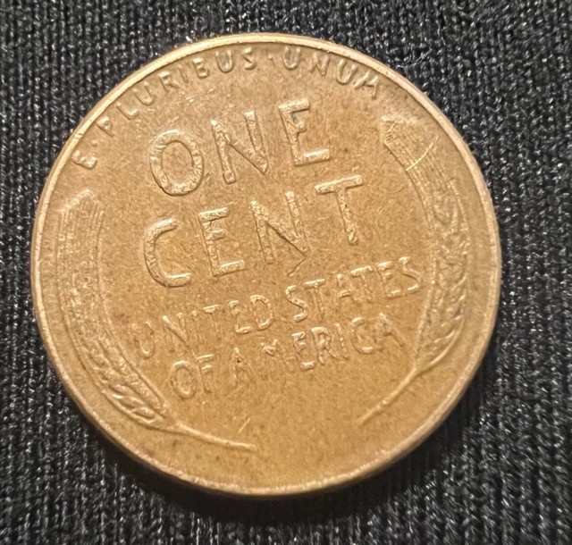 1956-Wheat-Penny-With-Extra-Collar?