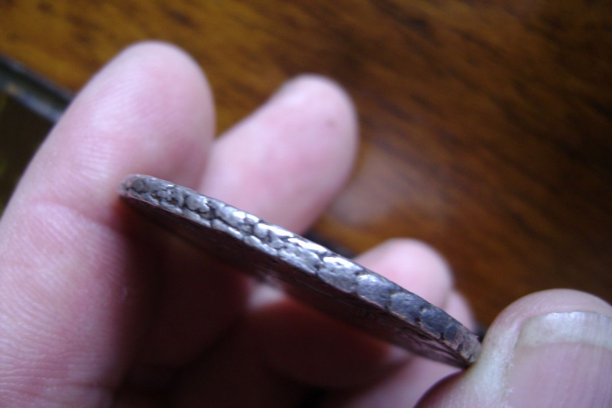 New-To-Forum..can-Anyone-Tell-If-This-8-Reales-Is-Genuine-Or-Not-From-Pics