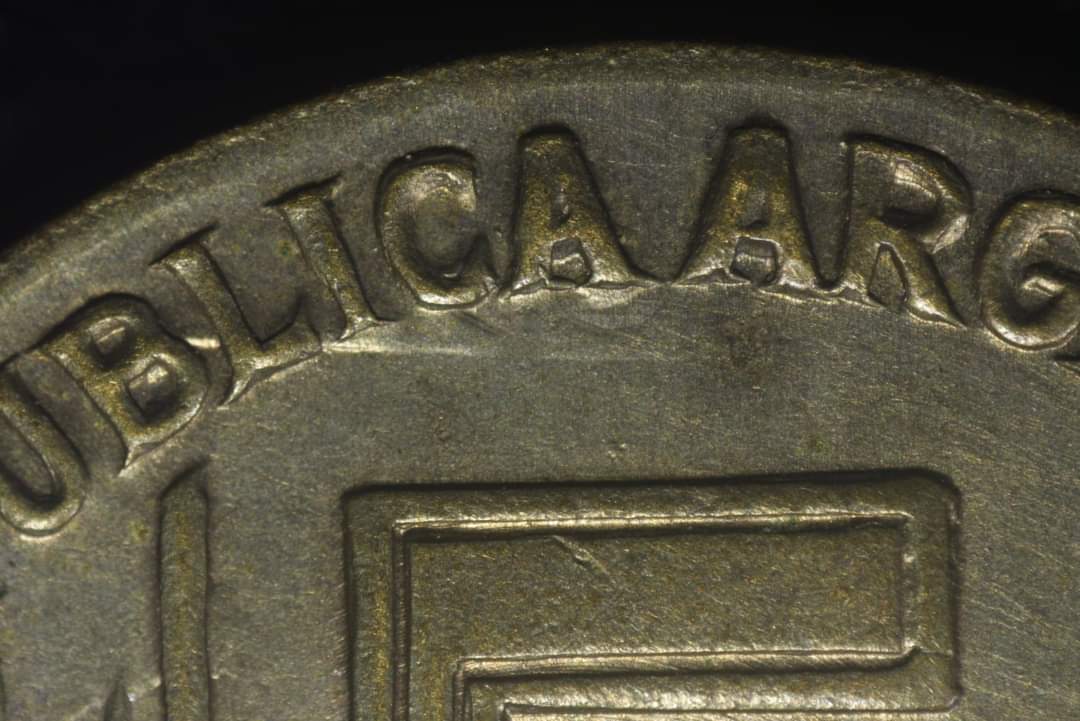 1950-Argentina-5-Centavos-Clash