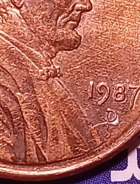 1987-D-Lincoln-Cent.-Is-It-A-Plating-Blister?-Caused-By-Heat-And-Air?
